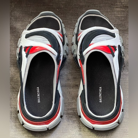 ✨PREOWNED ✨💯% AUTHENTIC BALENCIAGA SLIED SANDAL - Picture 3 of 8